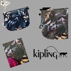 Venez découvrir la collection Kipling en boutique !

#cuirjd#maroquinerie#lemans#kipling#collection#enmagasin